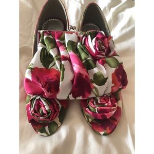 Floral Bridal heels & clutch